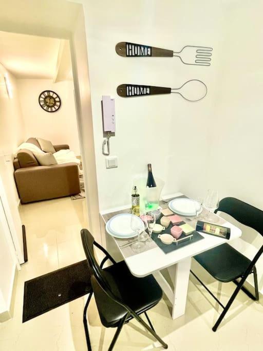 Studio Proche De Paris, Versailles Et La Defense 샤빌 외부 사진